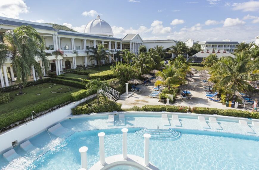 Grand Palladium Jamaica Resort & Spa ~ Suite/AI ~ 2024